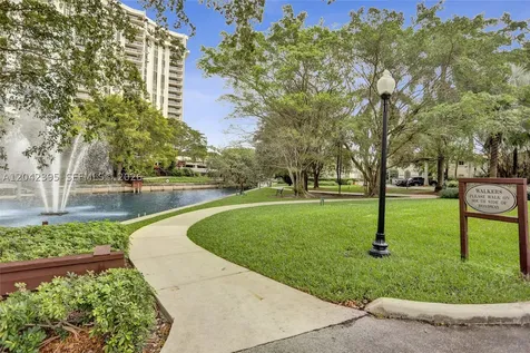 2000 Towerside Terrace Miami FL 33138