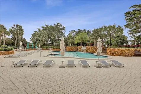 2000 Towerside Terrace Miami FL 33138