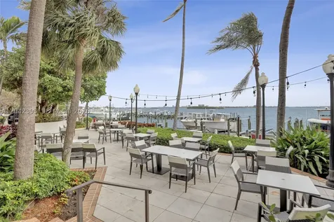 2000 Towerside Terrace Miami FL 33138