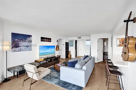 2000 Towerside Terrace Miami FL 33138
