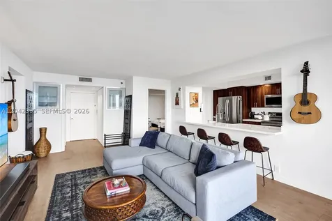 2000 Towerside Terrace Miami FL 33138