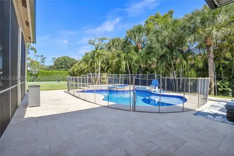 5755 NW 72nd Way Parkland FL 33067