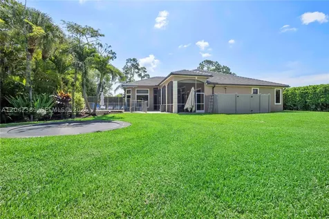 5755 NW 72nd Way Parkland FL 33067