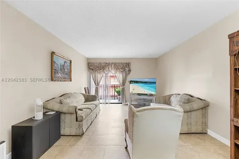 1800 W 54th Street Hialeah FL 33012
