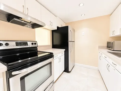 14421 N Kendall Drive Miami FL 33186