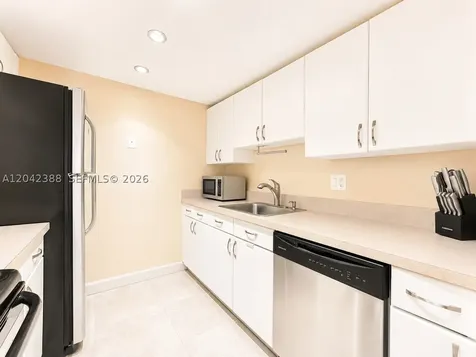14421 N Kendall Drive Miami FL 33186