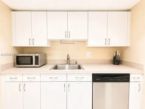 14421 N Kendall Drive Miami FL 33186