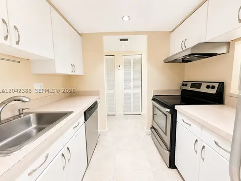 14421 N Kendall Drive Miami FL 33186