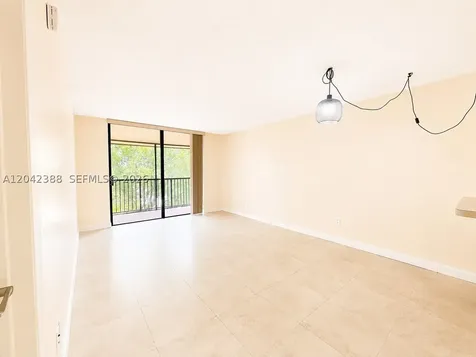 14421 N Kendall Drive Miami FL 33186