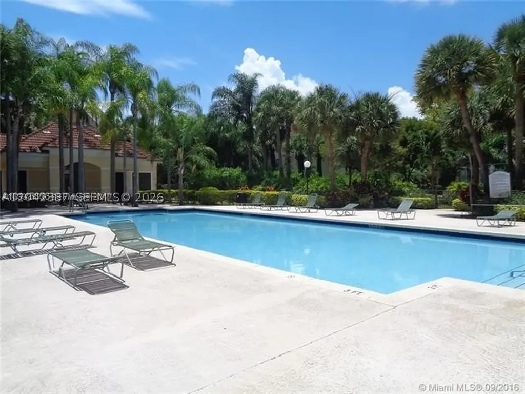 540 S Park Road Hollywood FL 33021