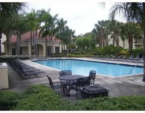 540 S Park Road Hollywood FL 33021