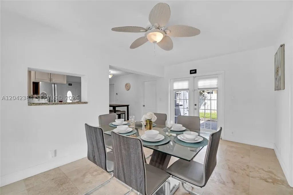 3338 Taft Street Hollywood FL 33021