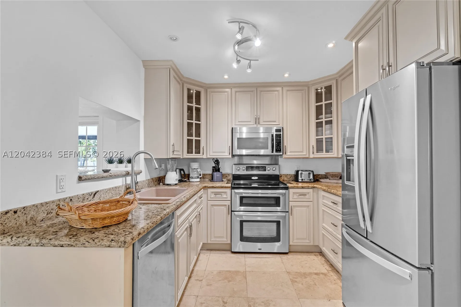 3338 Taft Street Hollywood FL 33021