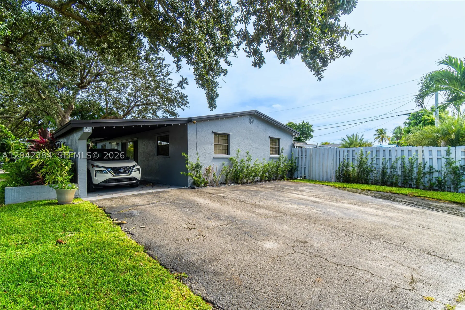 3338 Taft Street Hollywood FL 33021