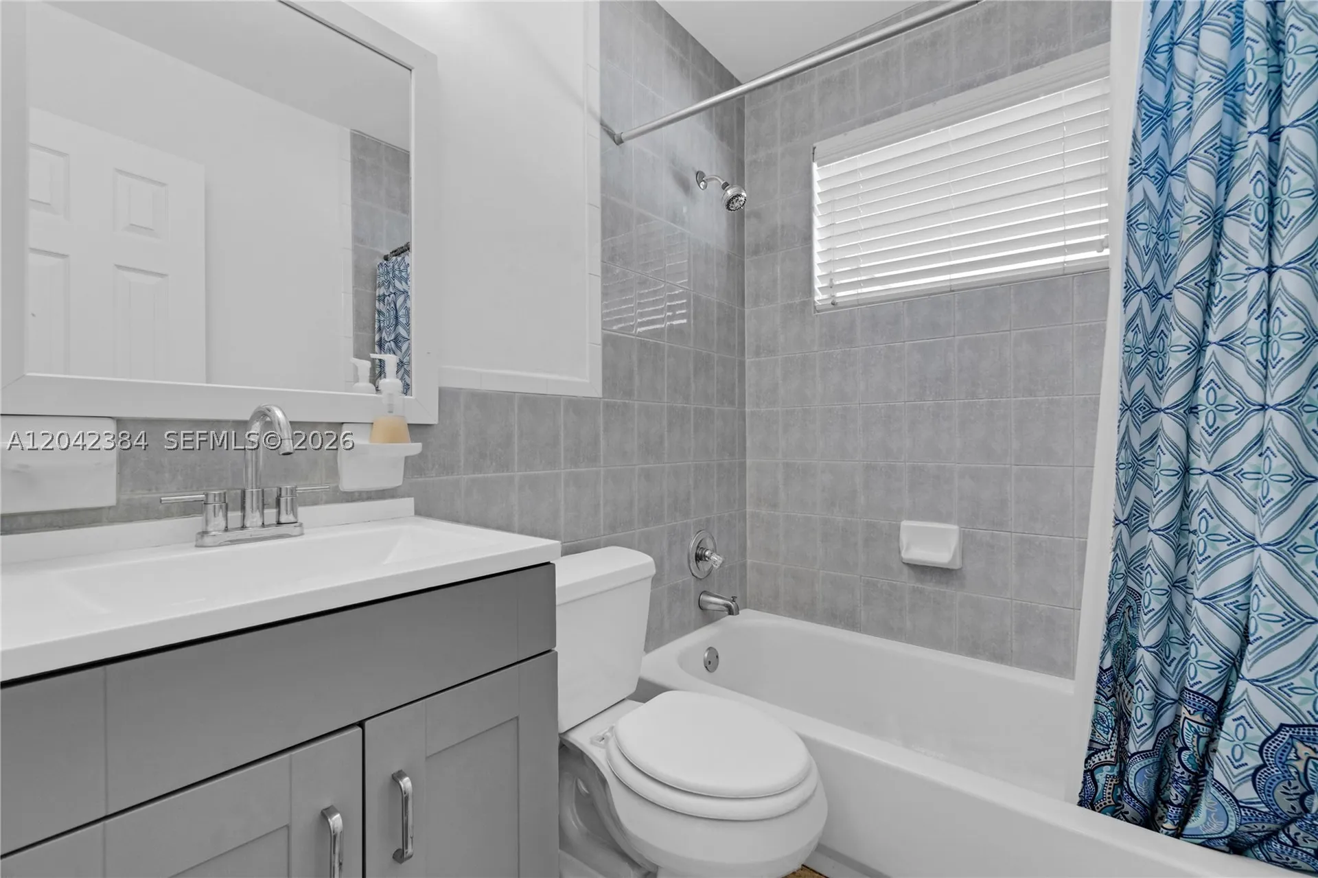 3338 Taft Street Hollywood FL 33021