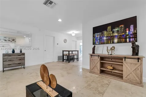 3338 Taft Street Hollywood FL 33021