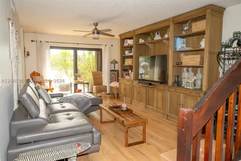 1222 SW 120th Way Davie FL 33325
