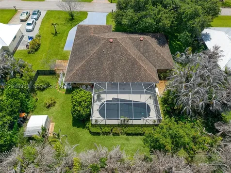 465 11th Avenue Vero Beach FL 32962