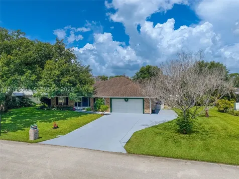 465 11th Avenue Vero Beach FL 32962