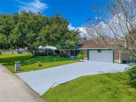 465 11th Avenue Vero Beach FL 32962