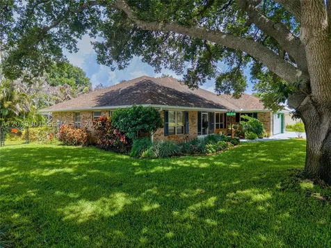 465 11th Avenue Vero Beach FL 32962