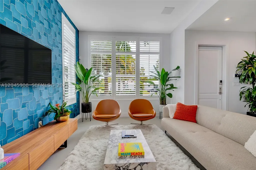 3406 Ponce De Leon Boulevard Coral Gables FL 33134