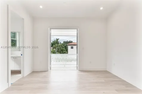 3406 Ponce De Leon Boulevard Coral Gables FL 33134