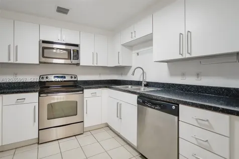 1250 S Miami Avenue Miami FL 33130