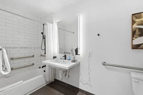 398 NE 5th Street Miami FL 33132