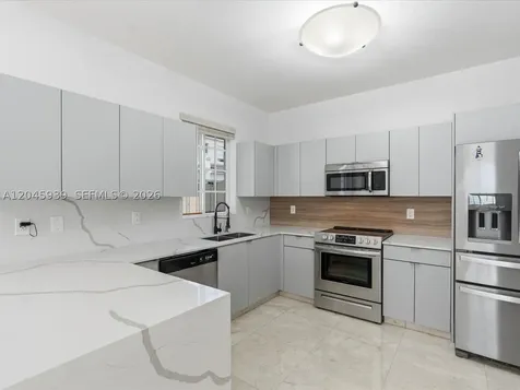 11274 NW 43rd Terrace Doral FL 33178