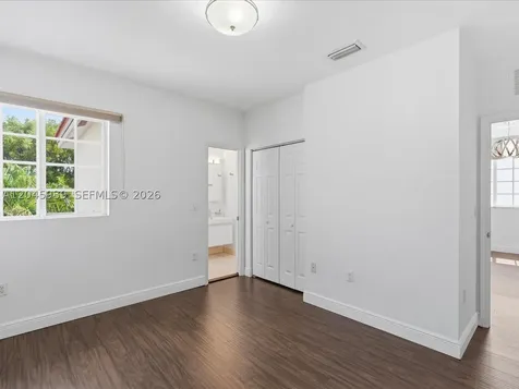 11274 NW 43rd Terrace Doral FL 33178