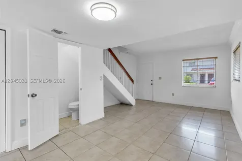 8252 NW 6th Terrace Miami FL 33126