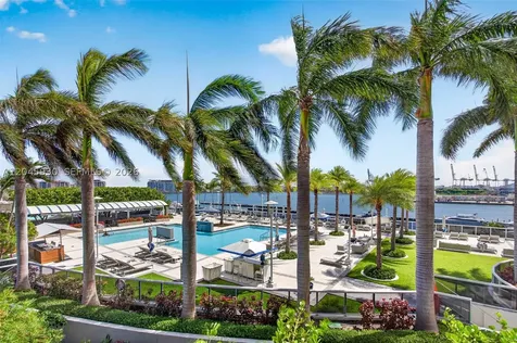 400 Alton Road Miami Beach FL 33139