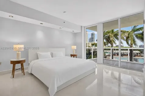 400 Alton Road Miami Beach FL 33139