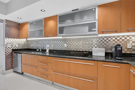 400 Alton Road Miami Beach FL 33139