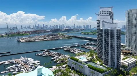 400 Alton Road Miami Beach FL 33139