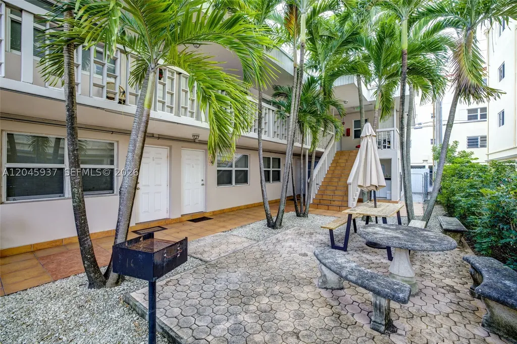 1740 Funston Street Hollywood FL 33020
