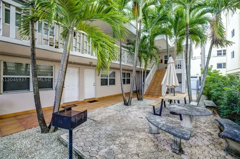 1740 Funston Street Hollywood FL 33020