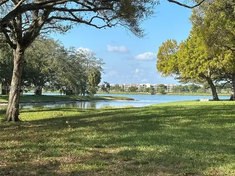 2361 NW 33rd Street Oakland Park FL 33309