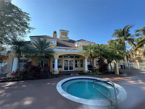 2361 NW 33rd Street Oakland Park FL 33309