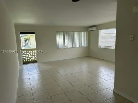 11925 NE 19th Drive North Miami FL 33181