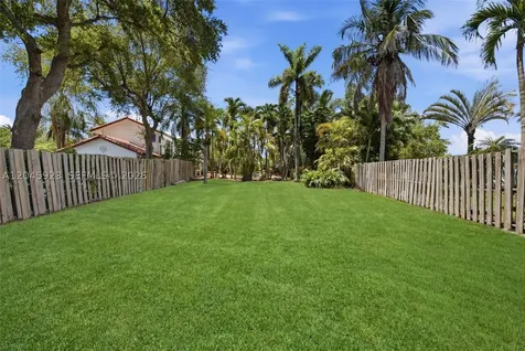 16564 SW 153rd Court Miami FL 33187