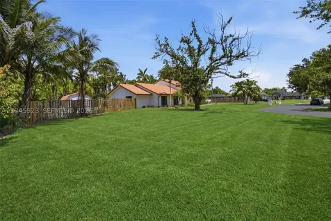 16564 SW 153rd Court Miami FL 33187