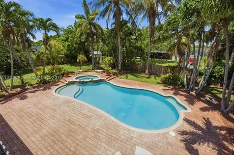 16564 SW 153rd Court Miami FL 33187