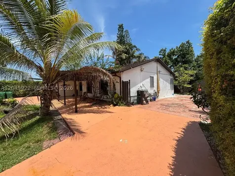 13650 SW 283rd Terrace Homestead FL 33033