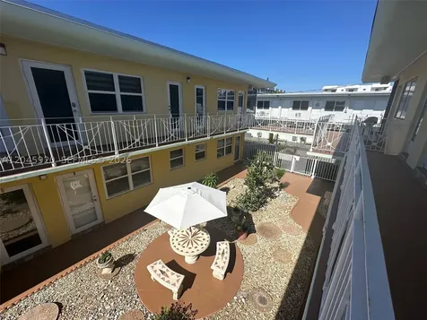 8101 Abbott Avenue Miami Beach FL 33141