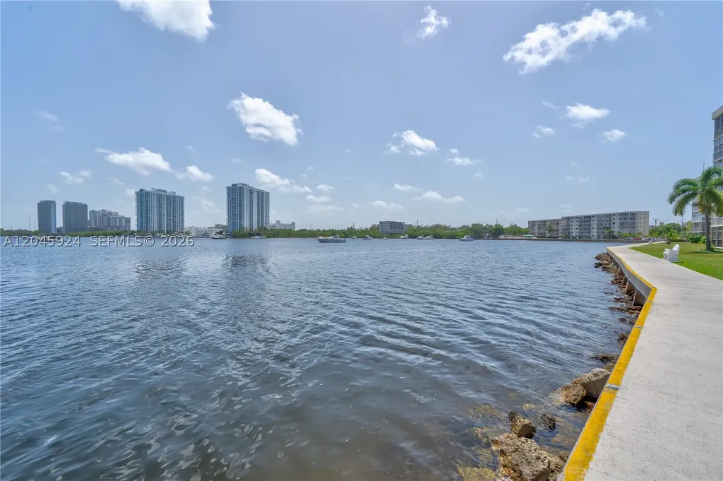 3000 Marcos Drive Aventura FL 33160