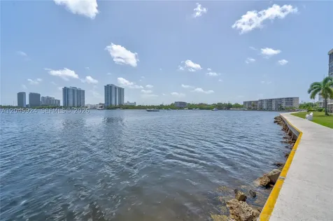 3000 Marcos Drive Aventura FL 33160