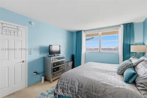 3000 Marcos Drive Aventura FL 33160