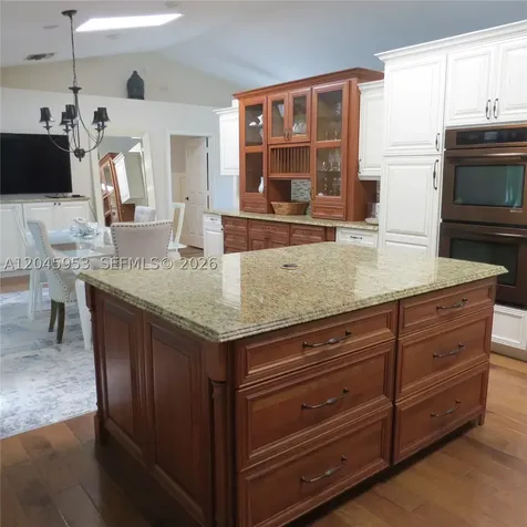 542 N Cypress Drive Tequesta FL 33469
